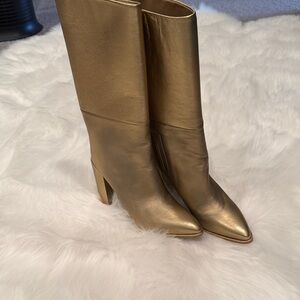 Stuart Weitzman Metallic Gold Mid-Calf Pointed-Toe Boots

No return